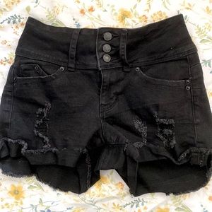 FASHION NOVA DISTRESSED MID RISE DENIM SHORTS
